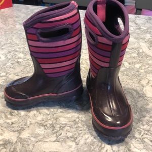 Toddler Bogs winter boots